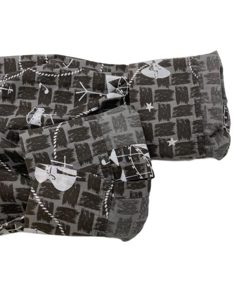 Thee Hysteric XXX（ジィ ヒステリックトリプルエックス）Thee Hysteric XXX (ジィ ヒステリックトリプルエックス) ROCKABILLY柄 オープンカラーシャツ ブラウン サイズ:Lの古着・服飾アイテム