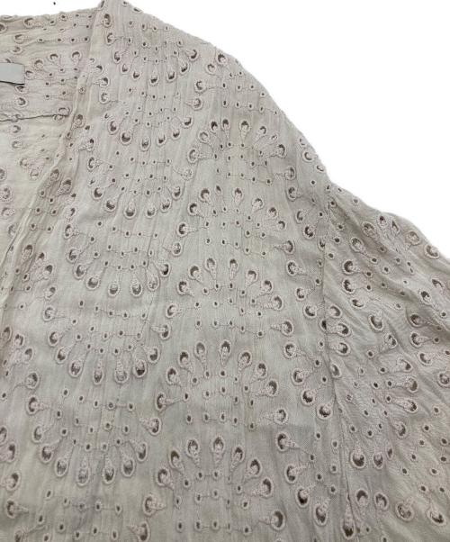 doux bleu（ドゥーブルー）doux bleu (ドゥーブルー) 刺繍ワンピース ベージュ サイズ:FREEの古着・服飾アイテム