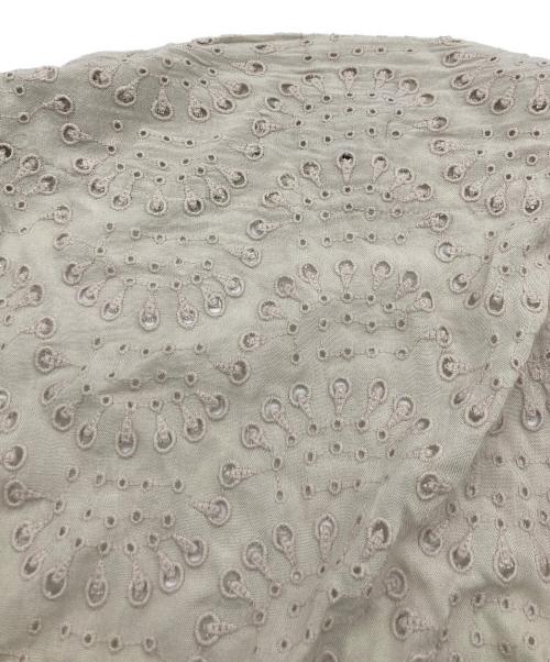 doux bleu（ドゥーブルー）doux bleu (ドゥーブルー) 刺繍ワンピース ベージュ サイズ:FREEの古着・服飾アイテム