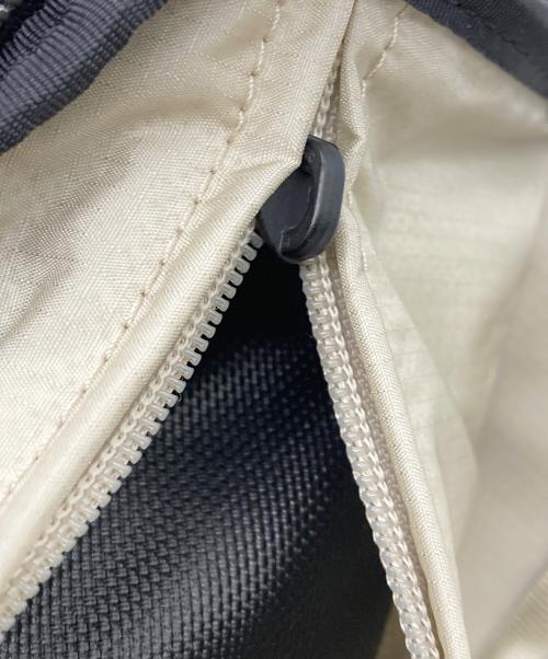 TUMI（トゥミ）TUMI (トゥミ) パッカブルバックパック／PACKABLE BACK PACK ベージュの古着・服飾アイテム