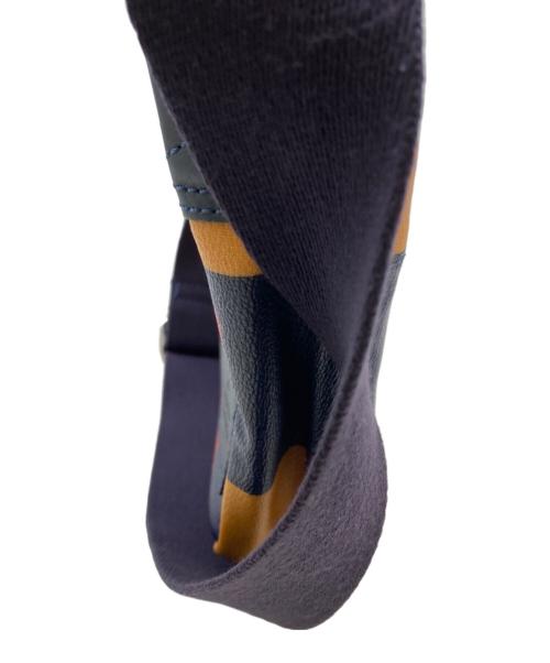 Vivienne Westwood man（ヴィヴィアン ウェストウッド マン）Vivienne Westwood man (ヴィヴィアン ウェストウッド マン) オーブプリントショルダーバッグの古着・服飾アイテム
