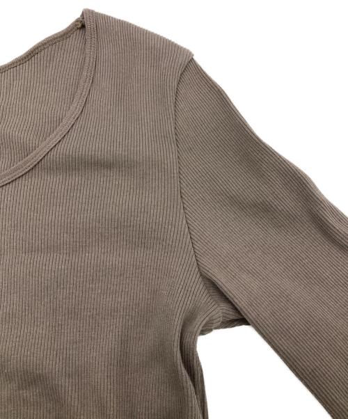 SALON adam et rope'（サロンアダムエロペ）SALON adam et rope' (サロンアダムエロペ) プリマベールファームリーリブハーフスリーブTシャツ ブラウン サイズ:FREEの古着・服飾アイテム