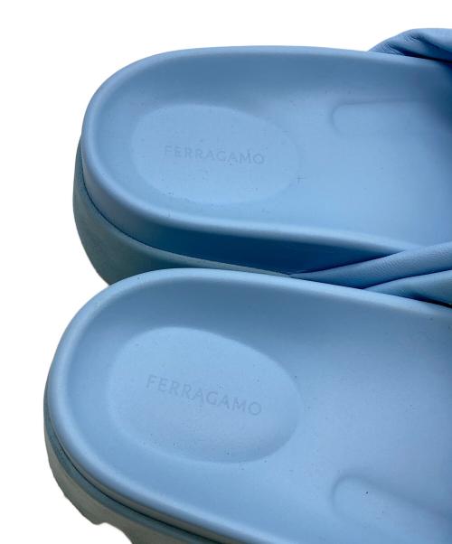 Ferragamo（フェラガモ）Ferragamo (フェラガモ) Air Lug Slides スカイブルー サイズ:8の古着・服飾アイテム