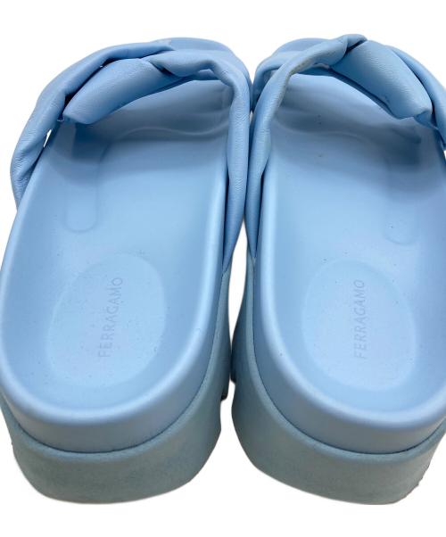 Ferragamo（フェラガモ）Ferragamo (フェラガモ) Air Lug Slides スカイブルー サイズ:8の古着・服飾アイテム