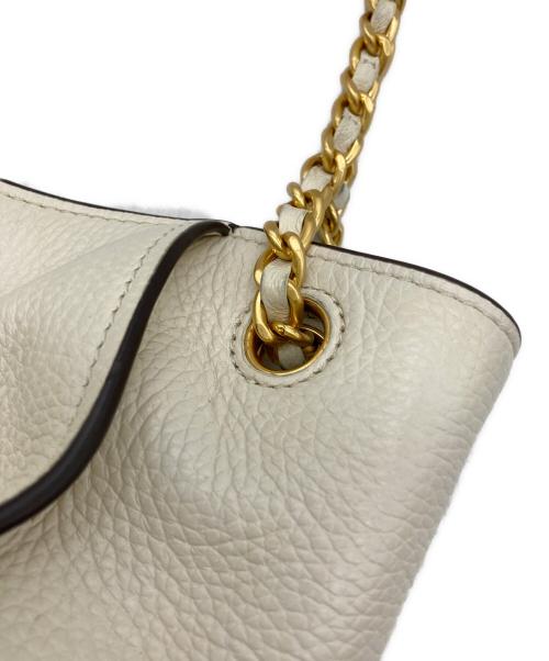TORY BURCH（トリーバーチ）TORY BURCH (トリーバーチ) チェーンショルダートートバッグ ホワイトの古着・服飾アイテム