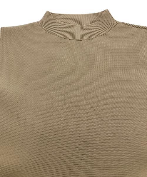 anuans（アニュアンス）anuans (アニュアンス) ホールガーメントペプラムニット BEIGE サイズ:1の古着・服飾アイテム