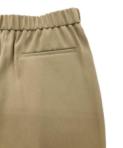 PLST（プラステ）PLST (プラステ) パールボタン2WAYブラウスパンツセットアップ ベージュ サイズ:L 未使用品の古着・服飾アイテム