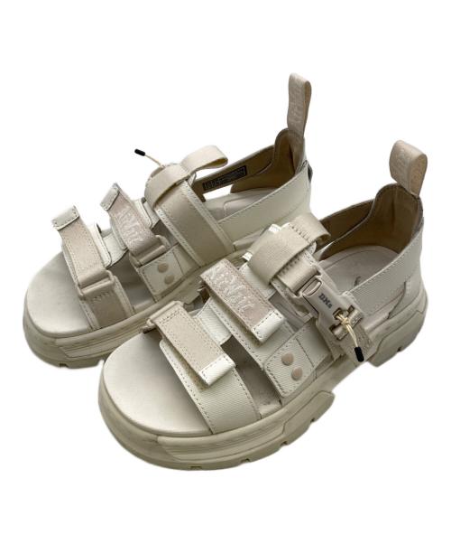 Dr.Martens（ドクターマーチン）Dr.Martens (ドクターマーチン) Pearson サンダル ホワイト サイズ:UK4の古着・服飾アイテム