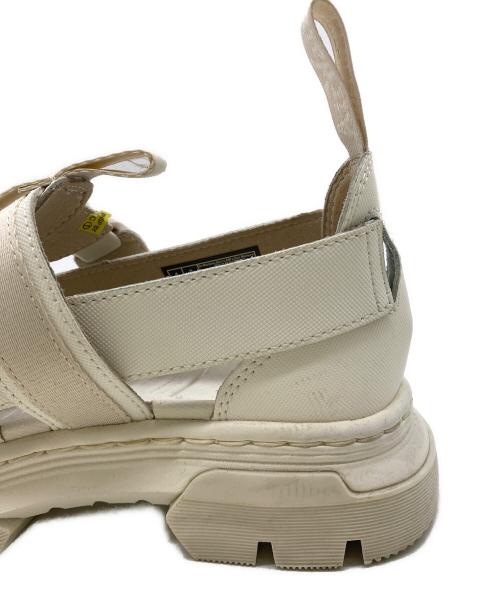 Dr.Martens（ドクターマーチン）Dr.Martens (ドクターマーチン) Pearson サンダル ホワイト サイズ:UK4の古着・服飾アイテム