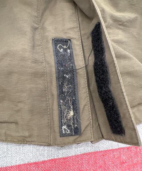 X-LARGE（エクストララージ）X-LARGE (エクストララージ) WILD THINGS (ワイルドシングス) コラボマウンテンパーカー ベージュ サイズ:XLの古着・服飾アイテム