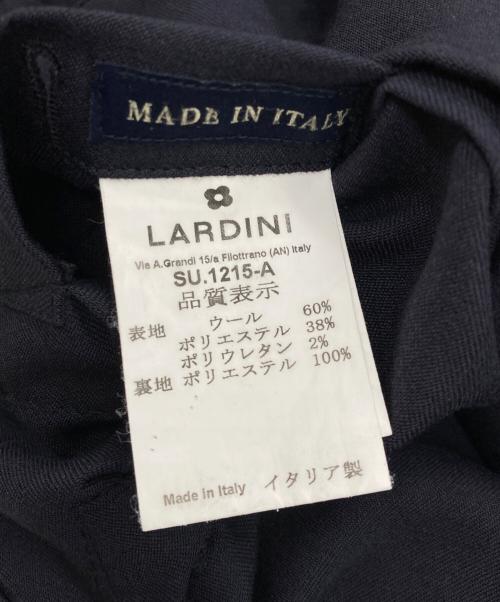 LARDINI（ラルディーニ）LARDINI (ラルディーニ) Easy Wear パッカブル セットアップ ネイビー サイズ:44の古着・服飾アイテム