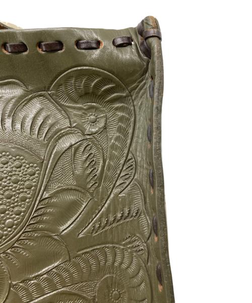 GRACE CONTINENTAL（（グレースコンチネンタル）GRACE CONTINENTAL (（グレースコンチネンタル) Carving Tribes (カービングトライブス) ハンドバッグ グリーンの古着・服飾アイテム