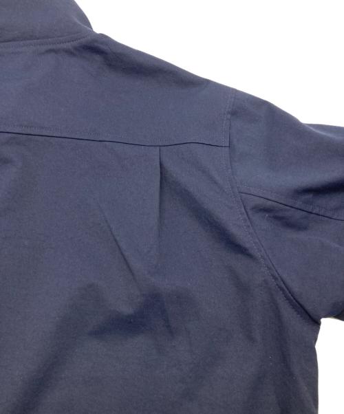 FRED PERRY（フレッドペリー）FRED PERRY (フレッドペリー) スイングトップ ネイビー サイズ:Lの古着・服飾アイテム