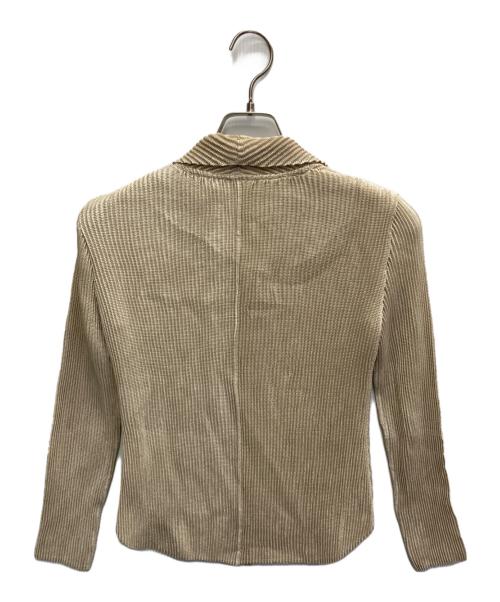 SPECCHIO（スペッチオ）SPECCHIO (スペッチオ) シャトルプリーツ オープンカラートップス / 9分袖 ベージュ サイズ:Lの古着・服飾アイテム