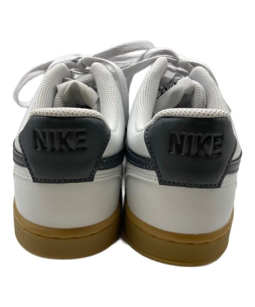 NIKE（ナイキ）NIKE (ナイキ) コート ビジョン グレー サイズ:26.5の古着・服飾アイテム