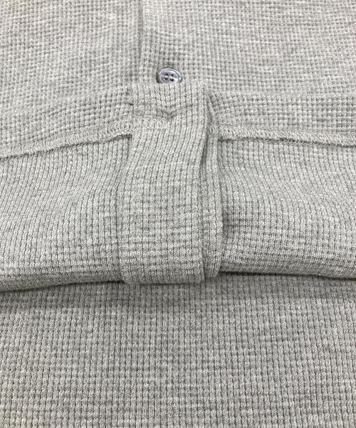 SOL soonerorlater（スーナーオアレイター）SOL soonerorlater (スーナーオアレイター) WAFFLE CREWNECK CARDIGAN グレー サイズ:Mの古着・服飾アイテム