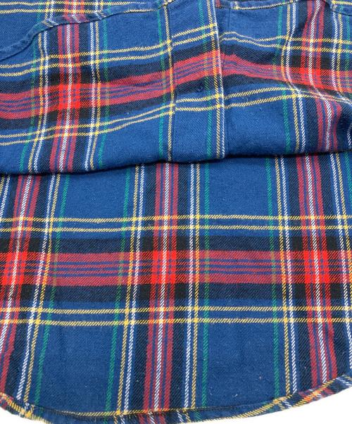 Vivienne Westwood（ヴィヴィアンウエストウッド）Vivienne Westwood (ヴィヴィアンウエストウッド) オーブ刺繍ネルチェックシャツ ブルー×レッド サイズ:44の古着・服飾アイテム