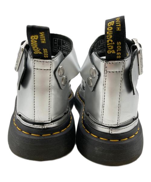Dr.Martens（ドクターマーチン）Dr.Martens (ドクターマーチン) CLARISSA ll シルバー サイズ:UK4の古着・服飾アイテム