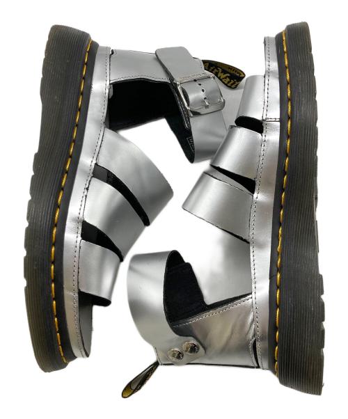 Dr.Martens（ドクターマーチン）Dr.Martens (ドクターマーチン) CLARISSA ll シルバー サイズ:UK4の古着・服飾アイテム