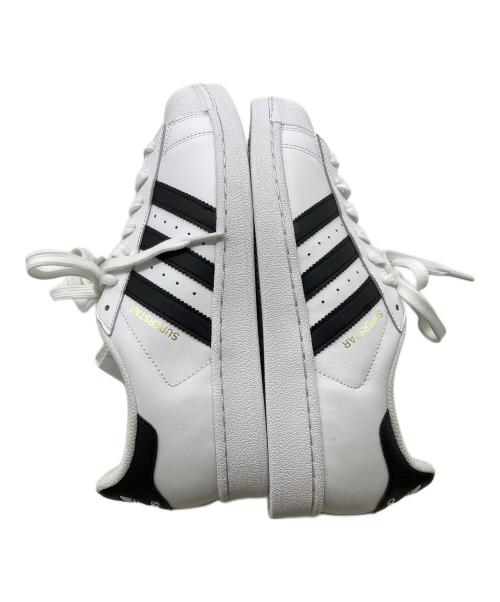 adidas（アディダス）adidas (アディダス) SUPERSTAR ホワイト サイズ:255 未使用品の古着・服飾アイテム