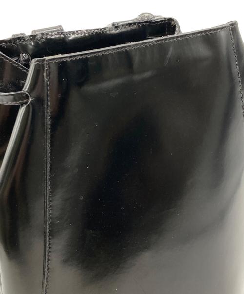 Salvatore Ferragamo（サルヴァトーレ フェラガモ）Salvatore Ferragamo (サルヴァトーレ フェラガモ) エナメルリュック ブラックの古着・服飾アイテム
