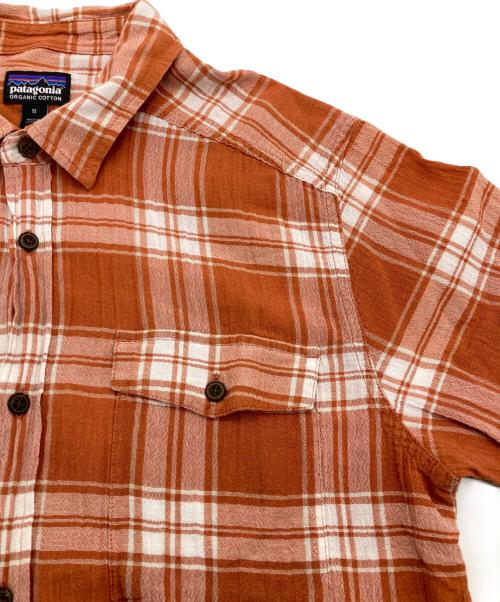Patagonia（パタゴニア）Patagonia (パタゴニア) ステアーズマン・シャツ オレンジ サイズ:Mの古着・服飾アイテム