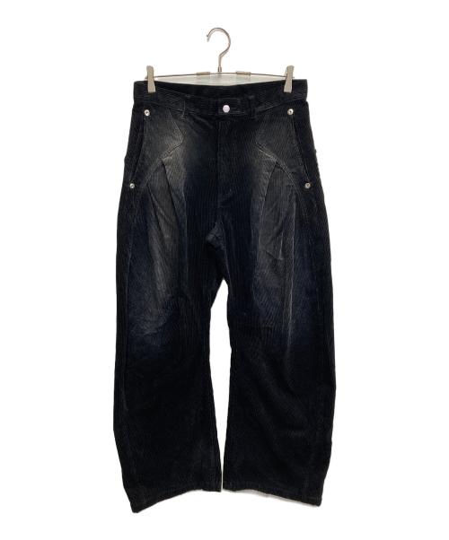 CONZ（コンズ）conz (コンズ) CORDUROY CURVED LEG PANTS ブラック サイズ:1の古着・服飾アイテム