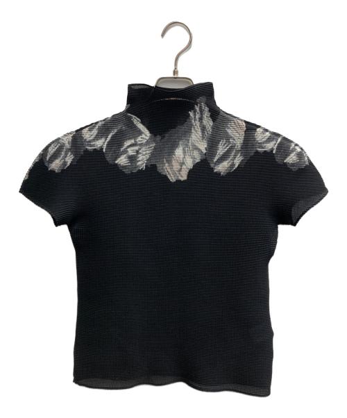 ISSEY MIYAKE me（イッセイ ミヤケ ミー）ISSEY MIYAKE me (イッセイ ミヤケ ミー) ハンソデカットソー ブラック サイズ:表記なしの古着・服飾アイテム