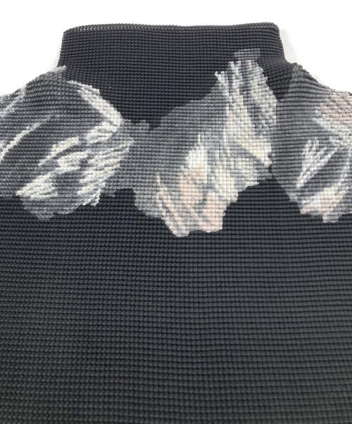ISSEY MIYAKE me（イッセイ ミヤケ ミー）ISSEY MIYAKE me (イッセイ ミヤケ ミー) ハンソデカットソー ブラック サイズ:表記なしの古着・服飾アイテム