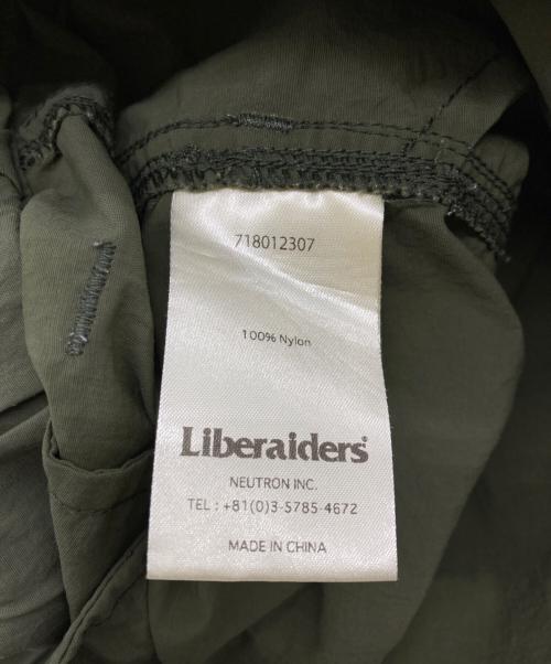 Liberaiders（リベレイダース）Liberaiders (リベレイダース) ナイロンハーフパンツ オリーブ サイズ:Lの古着・服飾アイテム