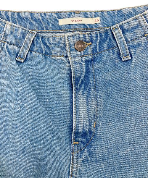 LEVI'S（リーバイス）LEVI'S (リーバイス) デニムカーゴパンツ スカイブルー サイズ:25の古着・服飾アイテム