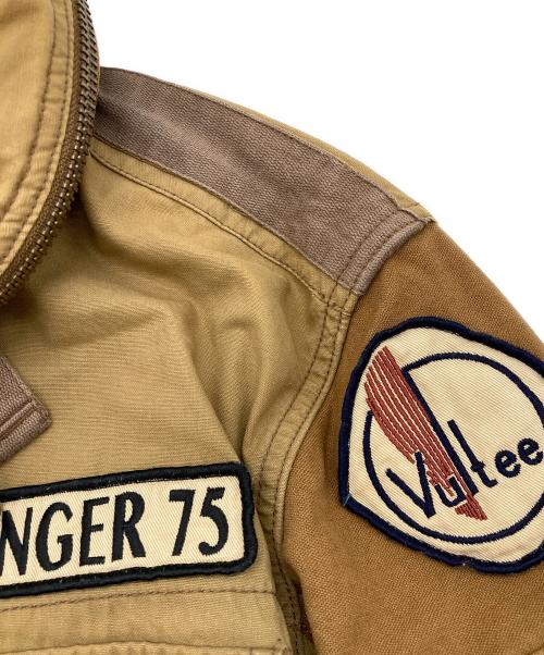 AVIREX（アヴィレックス）AVIREX (アヴィレックス) WAPPEN FIELD JACKET ブラウン サイズ:Mの古着・服飾アイテム