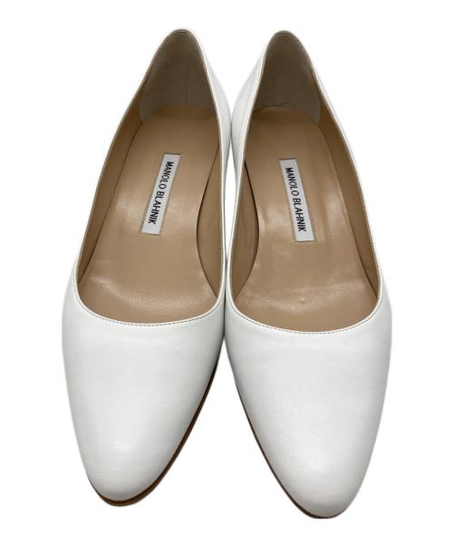 Manolo Blahnik（マノロブラニク）Manolo Blahnik (マノロブラニク) LISTONY/パンプス ホワイト サイズ:38の古着・服飾アイテム