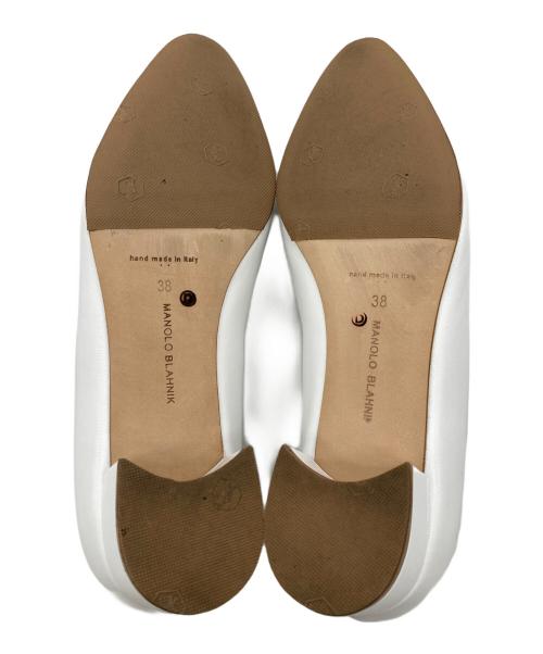 Manolo Blahnik（マノロブラニク）Manolo Blahnik (マノロブラニク) LISTONY/パンプス ホワイト サイズ:38の古着・服飾アイテム