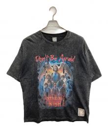 EXAMPLE（エグザンプル）の古着「WORK OF FICTION”SILENT NIGHT S/S TEE」｜グレー