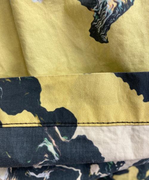 TIGHTBOOTH PRODUCTION（タイトブースプロダクション）TIGHTBOOTH PRODUCTION (タイトブースプロダクション) ACID ALOHA シャツ イエロー×ブラック サイズ:Lの古着・服飾アイテム
