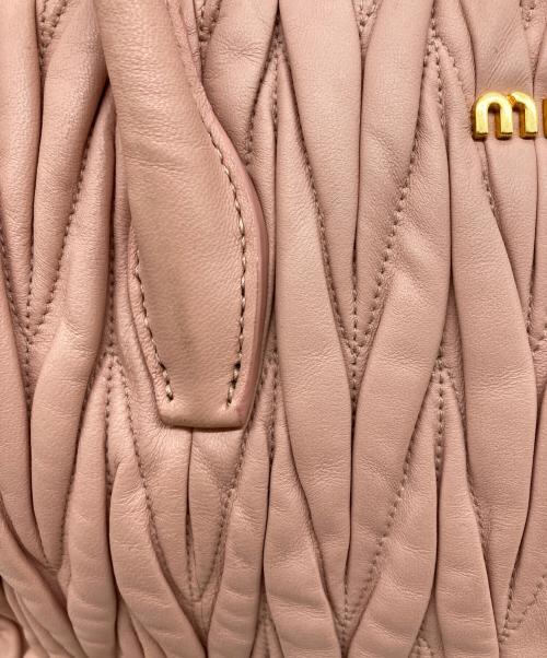 MIU MIU（ミュウミュウ）MIU MIU (ミュウミュウ) マテラッセ CAMMEO 2WAYショルダーバッグ ピンクの古着・服飾アイテム