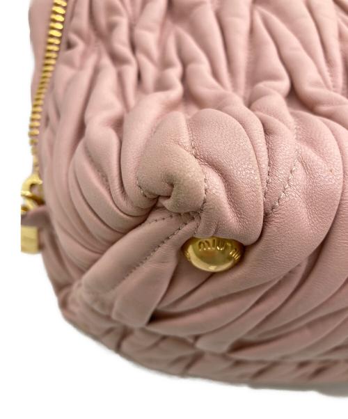 MIU MIU（ミュウミュウ）MIU MIU (ミュウミュウ) マテラッセ CAMMEO 2WAYショルダーバッグ ピンクの古着・服飾アイテム