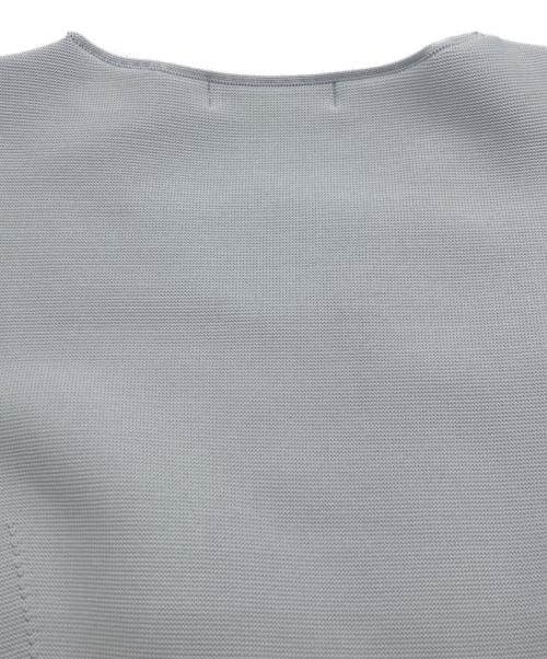 huit（ユイット）huit (ユイット) スカラップネック ホールガーメント ニット ブルー サイズ:Mの古着・服飾アイテム