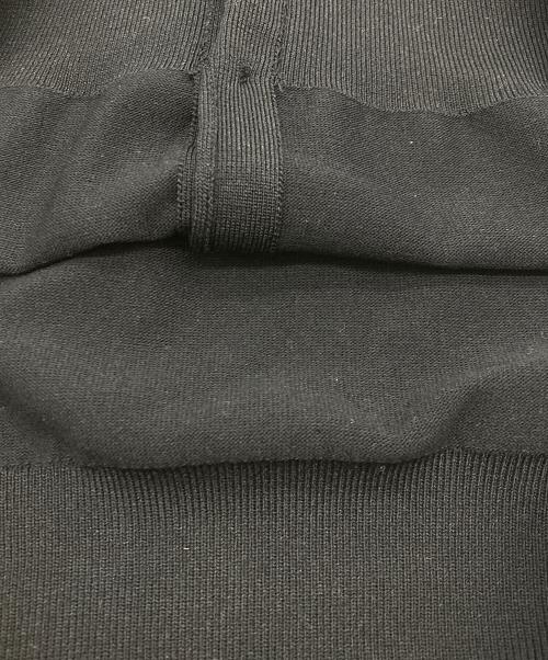 CELFORD（セルフォード）CELFORD (セルフォード) 26AW【UVカット】シルクブレンドビジューネックカーディガン ブラック サイズ:Sの古着・服飾アイテム