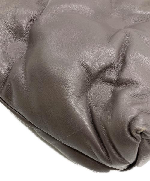 Maison Margiela（メゾンマルジェラ）Maison Margiela (メゾンマルジェラ) スモールグラムスラム ショルダーバッグ/GLAM SLAM CLASSIQUE SMALL グレーの古着・服飾アイテム