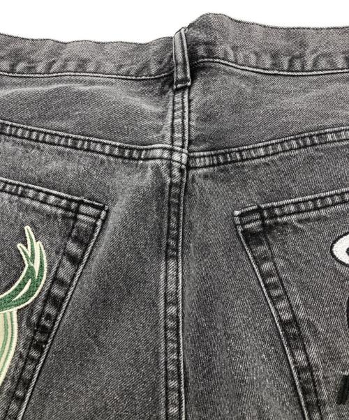 NBA（エヌビーエー）NBA (エヌビーエー) FREAK'S STORE (フリークスストア) NBA チーム刺繍 ビックシルエット デニムショーツ グレー サイズ:Lの古着・服飾アイテム