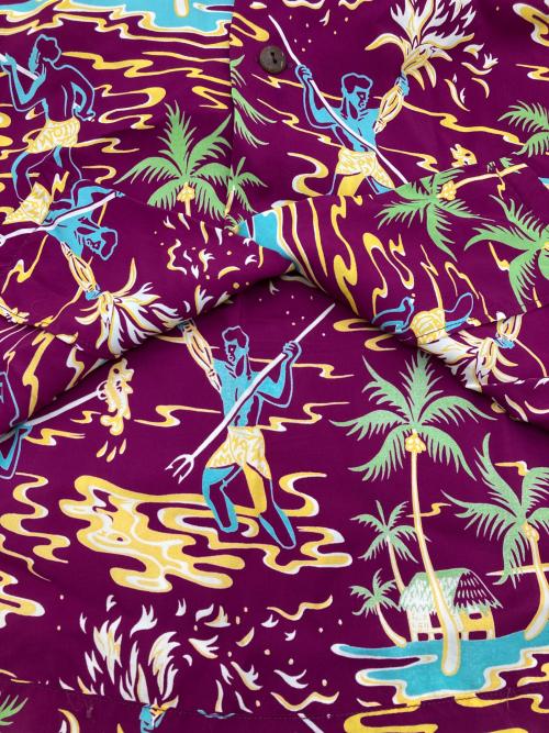 Sun Surf（サンサーフ）Sun Surf (サンサーフ) RAYON HAWAIIAN SHIRT TORCH FISHERMAN パープル サイズ:Lの古着・服飾アイテム