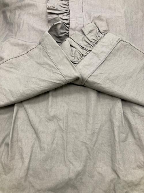 Toujours（トゥジュー）Toujours (トゥジュー) コットントリプルヤーンツイルシャツ カーキ サイズ:2の古着・服飾アイテム
