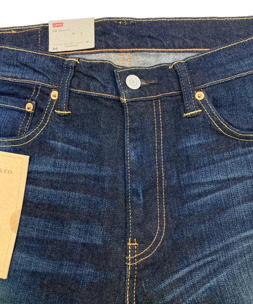 LEVI'S（リーバイス）LEVI'S (リーバイス) デニムパンツ ネイビー サイズ:W34×L32 未使用品の古着・服飾アイテム