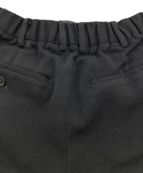 MARKAWARE（マーカウェア）MARKAWARE (マーカウェア) PLEATED FRONT PEGTOP ブラック サイズ:Mの古着・服飾アイテム