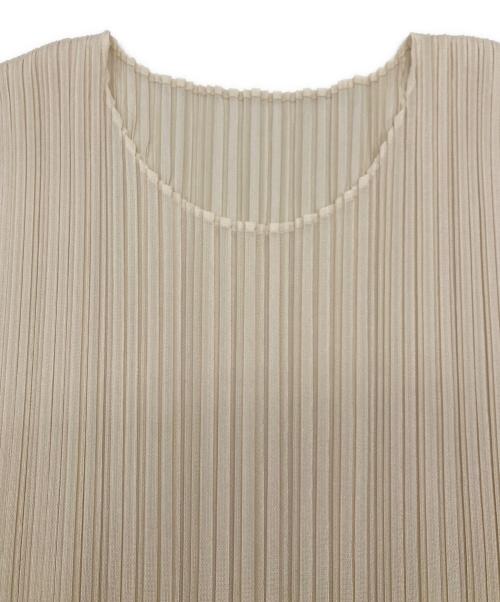 PLEATS PLEASE（プリーツプリーズ）PLEATS PLEASE (プリーツプリーズ) 18AW アンサンブルカーディガン アイボリー サイズ:3の古着・服飾アイテム