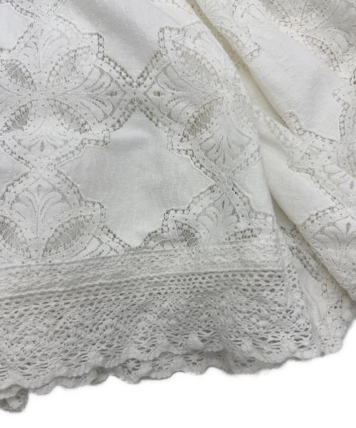 SLOBE IENA（スローブ イエナ）SLOBE IENA (スローブ イエナ) レースフリルVネックブラウス ホワイト サイズ:FREEの古着・服飾アイテム