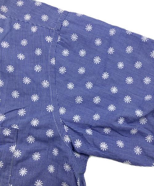 COMME des GARCONS SHIRT（コムデギャルソンシャツ）COMME des GARCONS SHIRT (コムデギャルソンシャツ) フラワ―刺繍半袖シャツ ブルー サイズ:Sの古着・服飾アイテム