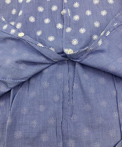 COMME des GARCONS SHIRT（コムデギャルソンシャツ）COMME des GARCONS SHIRT (コムデギャルソンシャツ) フラワ―刺繍半袖シャツ ブルー サイズ:Sの古着・服飾アイテム